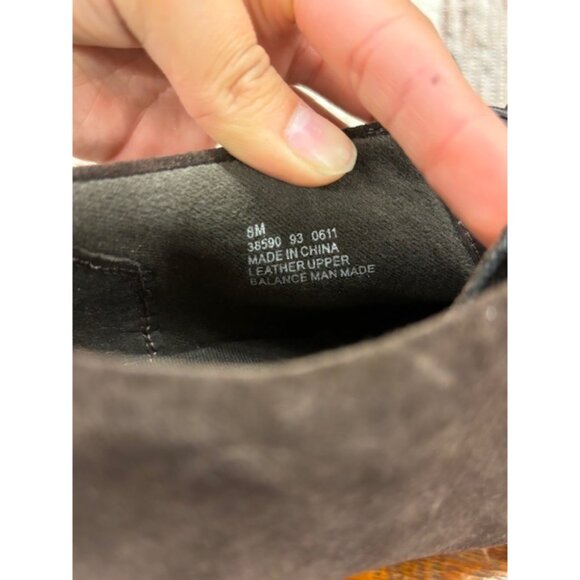 Clarks Bendables Ladies 8M Brown Suede Ankle Boots Lace-Up Heels Comfortable Des - Picture 5 of 7